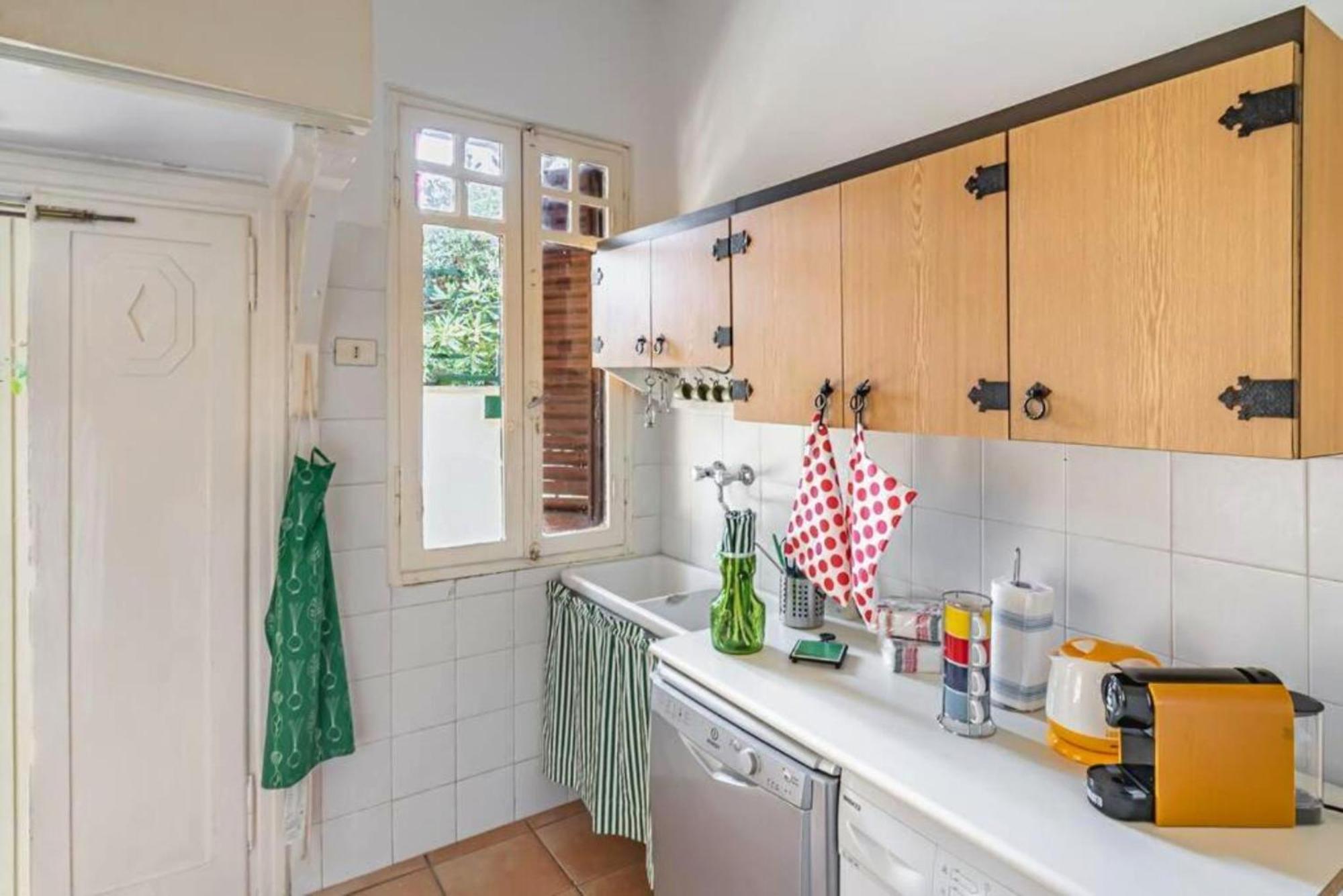 Exclusive Charming Villa - Free Parking 400 Mq Garden - Rome Airport - Roseto Villa Dream Фрегене Экстерьер фото