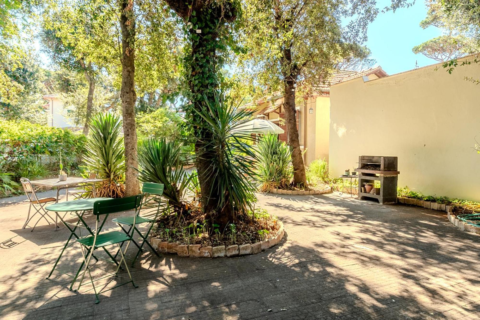 Exclusive Charming Villa - Free Parking 400 Mq Garden - Rome Airport - Roseto Villa Dream Фрегене Экстерьер фото