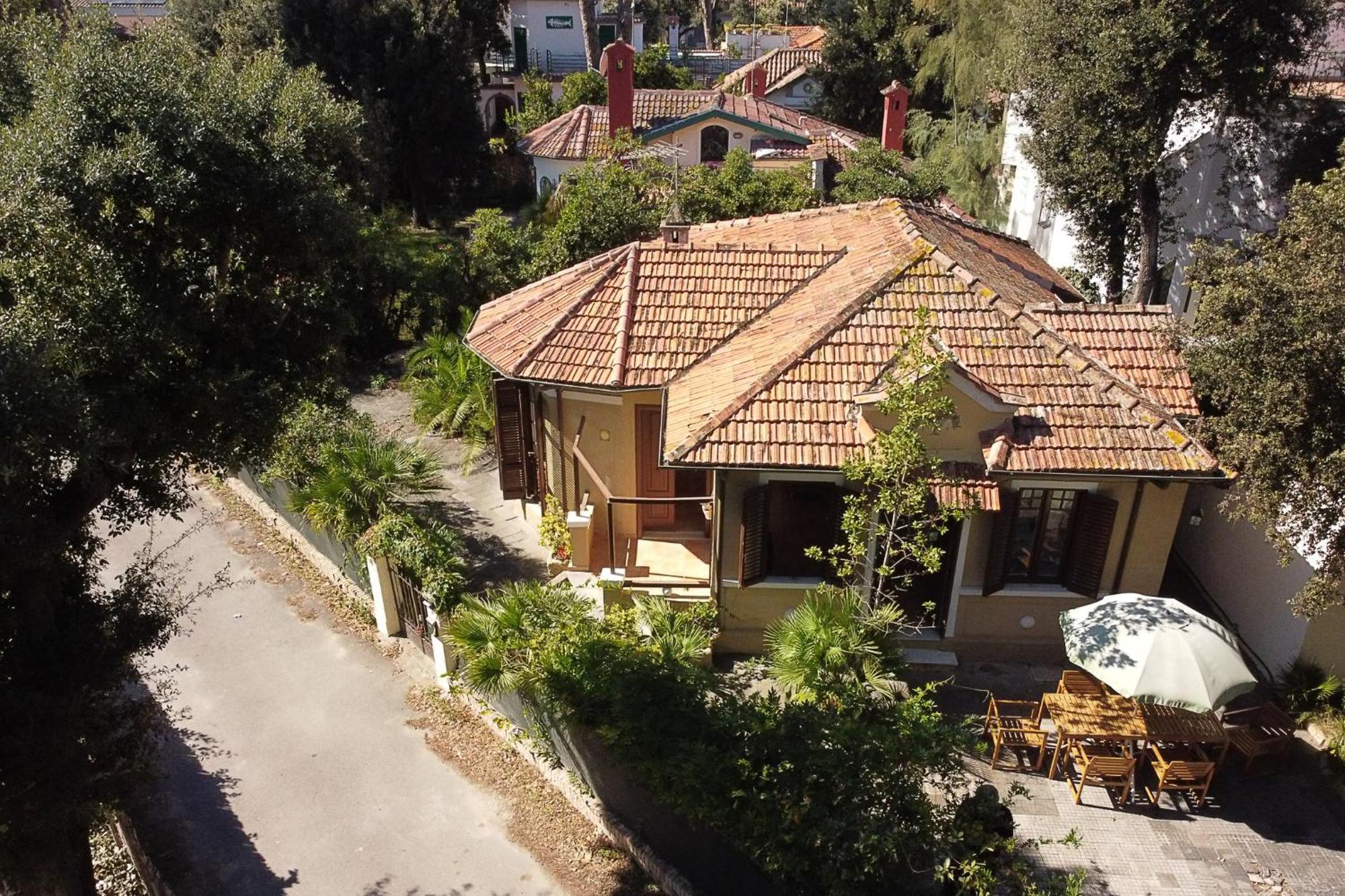 Exclusive Charming Villa - Free Parking 400 Mq Garden - Rome Airport - Roseto Villa Dream Фрегене Экстерьер фото